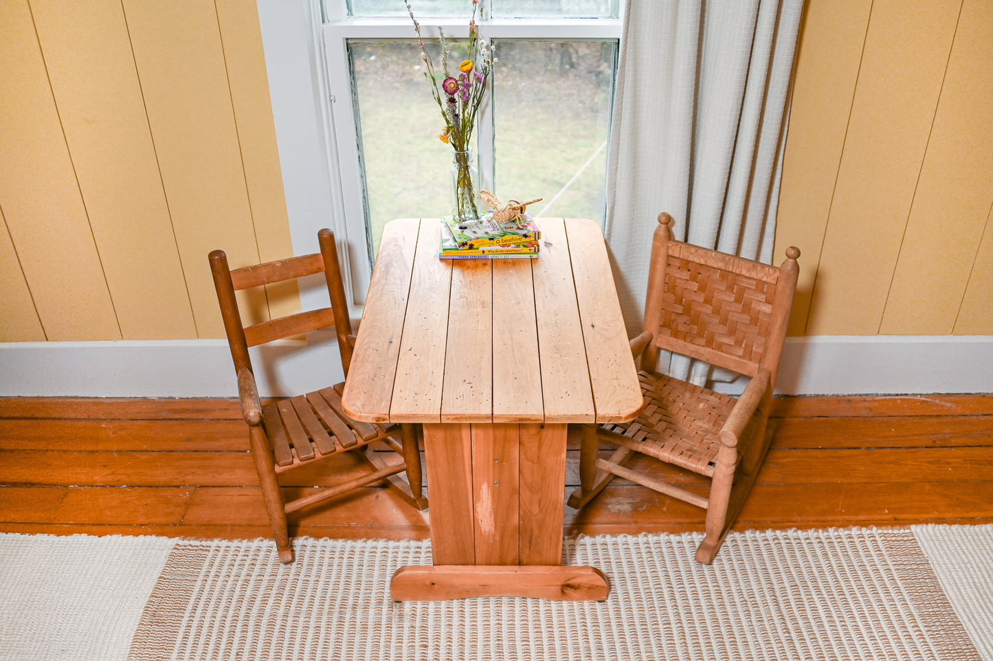 Littles' Table & Chairs